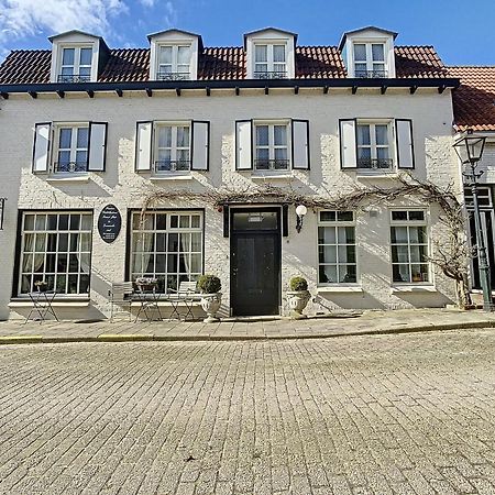 B&B Petit Chateau - Stijlvol Verblijf Centraal Gelegen In Zeeuws Vlaanderen Biervliet Esterno foto