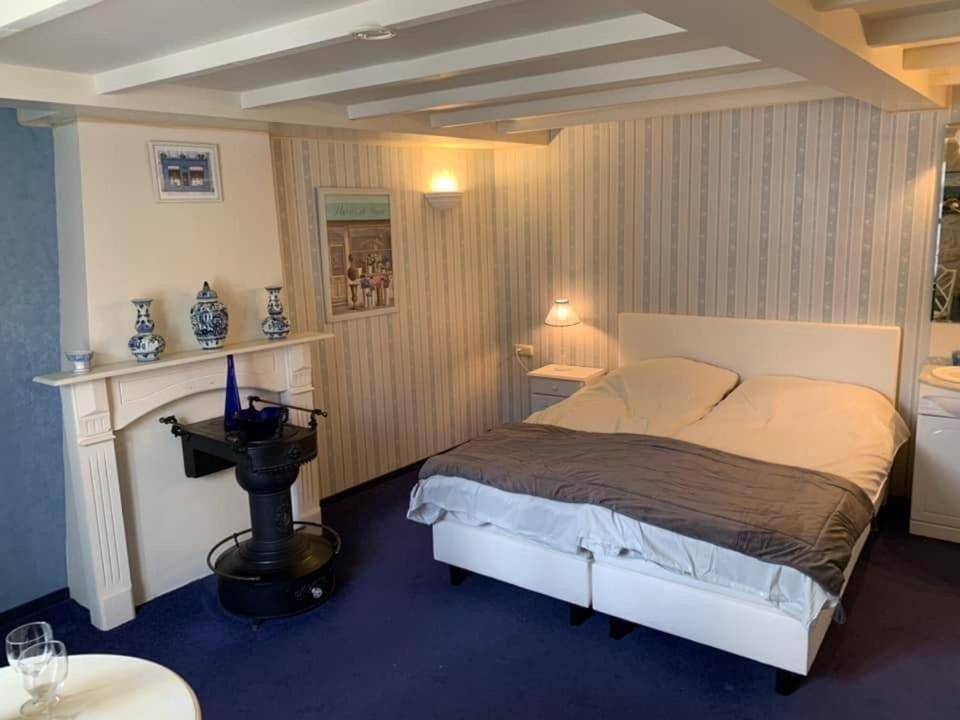 B&B Petit Chateau - Stijlvol Verblijf Centraal Gelegen In Zeeuws Vlaanderen Biervliet Esterno foto