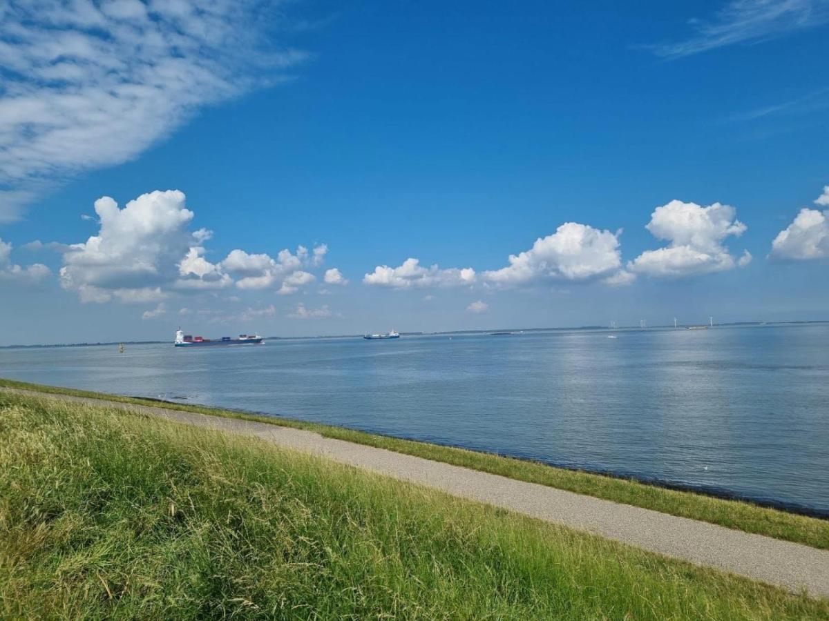 B&B Petit Chateau - Stijlvol Verblijf Centraal Gelegen In Zeeuws Vlaanderen Biervliet Esterno foto