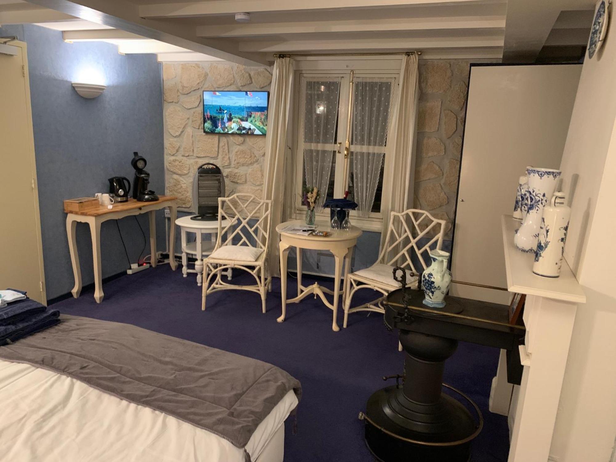 B&B Petit Chateau - Stijlvol Verblijf Centraal Gelegen In Zeeuws Vlaanderen Biervliet Esterno foto